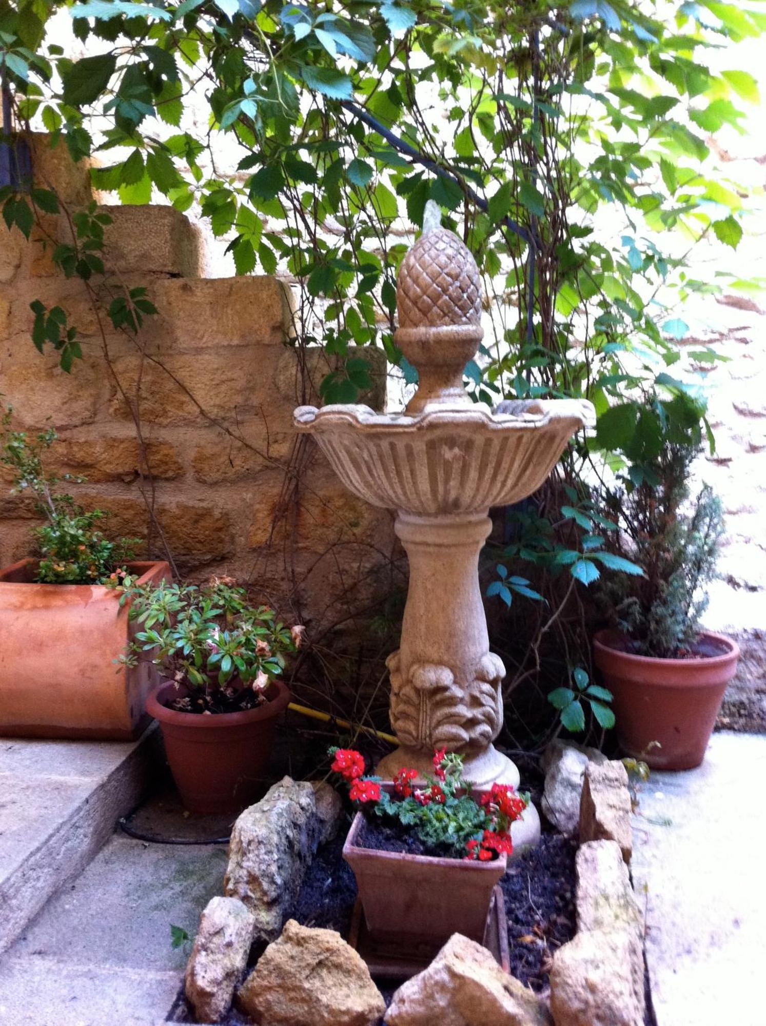 Bed and Breakfast Un Patio en Luberon Ansouis Exterior foto